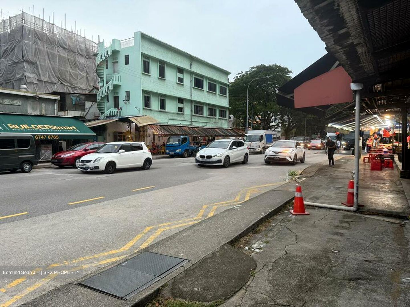 Sims Avenue (D14), Shop House #504170681